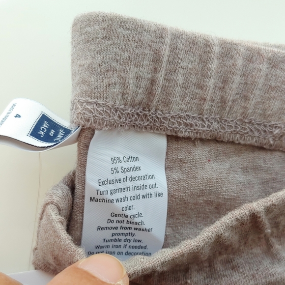 NWT Janie and Jack Ballerina Leggings with detailed satin bow gray brown size 4 - Picture 4 of 9